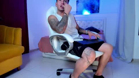 Zack online show from May 2026 01:35:01 AM