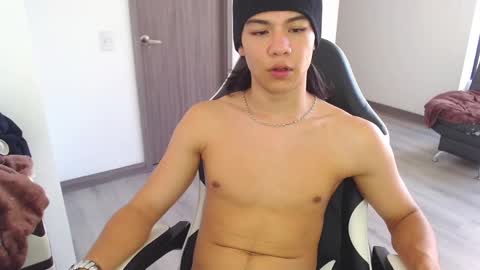 Snapshot of zackss_player chatting on October 2025 09:01:01 PM zackss_player online show from October 2025 09:01:01 PM