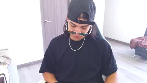 Snapshot of zackss_player chatting on October 2025 08:06:02 PM zackss_player online show from October 2025 08:06:02 PM