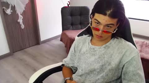 Snapshot of zackss_player chatting on October 2025 09:35:02 PM zackss_player online show from October 2025 09:35:02 PM