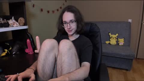 Snapshot of zackstivensen chatting on December 2024 11:57:02 PM Zachary next stream on monday online show from December 2024 11:57:02 PM