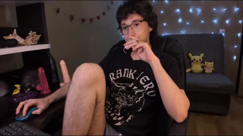 Snapshot of zackstivensen chatting on January 2025 11:27:02 PM Zachary next stream on monday online show from January 2025 11:27:02 PM