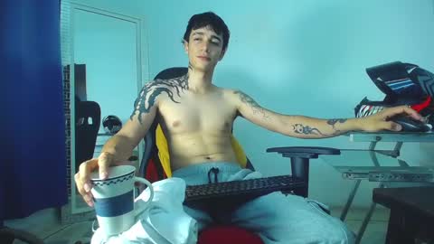 Snapshot of zacktk7 chatting on January 2025 11:05:02 PM zack online show from January 2025 11:05:02 PM