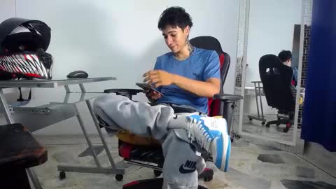 Snapshot of zacktk7 chatting on January 2025 08:26:02 PM zack online show from January 2025 08:26:02 PM