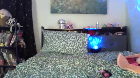 zaddyslilslutbucket online show from November 2025 02:02:02 AM