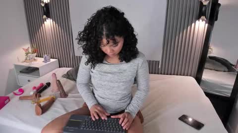 zafira online show from February 2026 11:31:02 AM