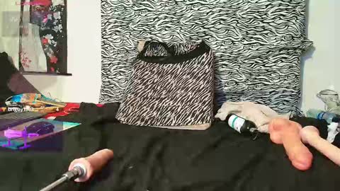 zafira online show from February 2025 11:34:02 PM