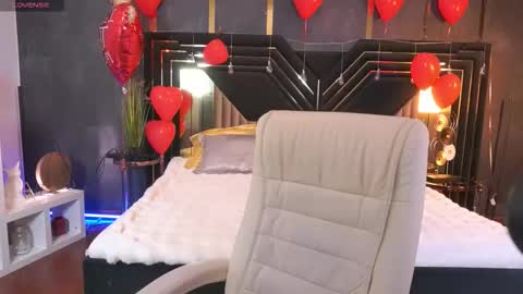 Snapshot of zafiramoonn chatting on February 2026 05:53:01 PM Zafiramoonn online show from February 2026 05:53:01 PM