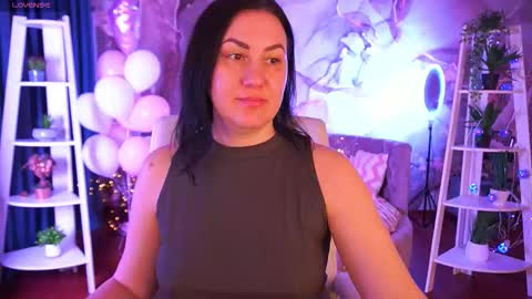 Snapshot of zafiramoonn chatting on February 2026 02:28:01 PM Zafiramoonn online show from February 2026 02:28:01 PM