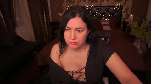 Snapshot of zafiramoonn chatting on April 2026 06:00:02 AM Zafiramoonn online show from April 2026 06:00:02 AM