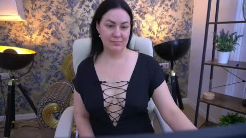 Zafiramoonn online show from May 2026 11:48:02 AM