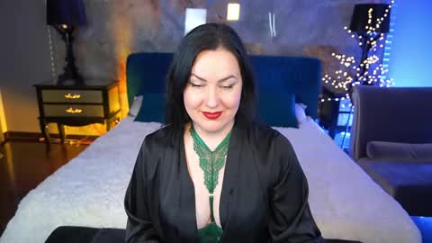 Zafiramoonn online show from May 2026 08:07:02 PM