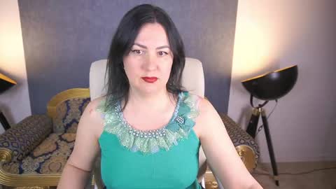 Zafiramoonn online show from May 2026 08:35:02 PM