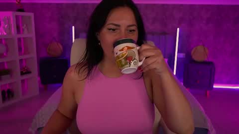 Zafiramoonn online show from June 2026 10:44:01 PM