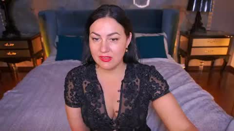 Zafiramoonn online show from July 2026 03:19:02 PM