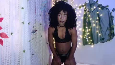 zafiro_azu online show from July 2026 08:11:02 PM