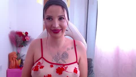 Snapshot of zafiro_sapphire chatting on June 2026 07:37:01 PM cristal online show from June 2026 07:37:01 PM