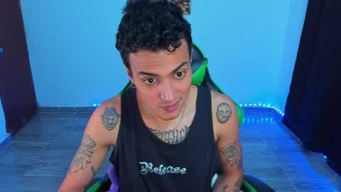 BiG Zafiro online show from May 2026 11:51:02 AM