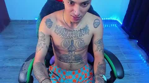 BiG Zafiro online show from May 2026 02:23:02 PM