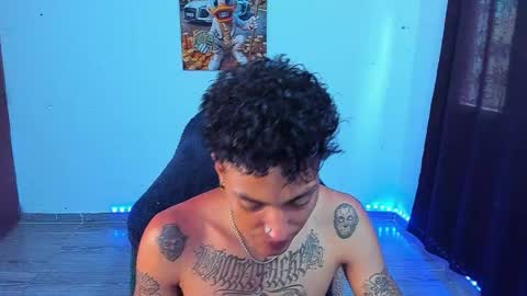 BiG Zafiro online show from May 2026 01:29:02 PM