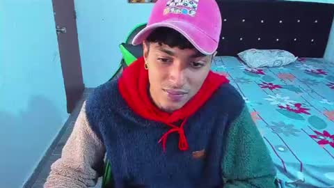 BiG Zafiro online show from July 2026 01:15:01 PM