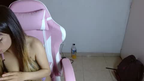 zahara_velour online show from November 2025 10:41:02 PM