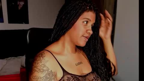 Snapshot of zahra_rose chatting on October 2025 08:10:01 PM zahra_rose online show from October 2025 08:10:01 PM