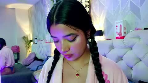 Zaira Bonny online show from June 2026 05:23:01 PM