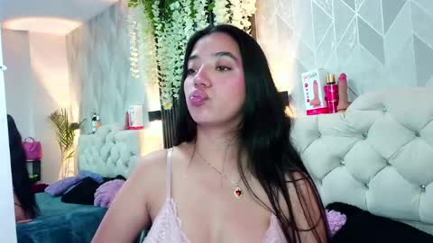 Zaira Bonny online show from June 2026 03:35:02 PM