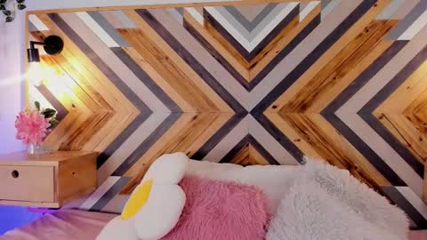 Snapshot of zairavancleef chatting on February 2026 08:37:01 PM Zaira online show from February 2026 08:37:01 PM