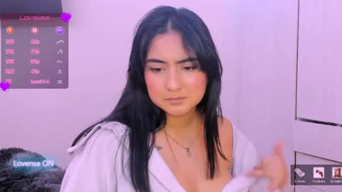 Snapshot of zakura_ania chatting on May 2026 09:33:02 PM zakura_ania online show from May 2026 09:33:02 PM