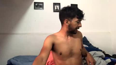 Snapshot of zaleh436460 chatting on January 2025 08:45:01 PM RAJ online show from January 2025 08:45:01 PM