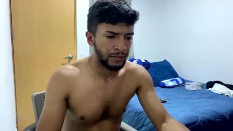 Snapshot of zaleh436460 chatting on December 2025 09:44:01 PM RAJ online show from December 2025 09:44:01 PM