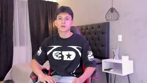Samuel online show from June 2026 07:38:02 PM