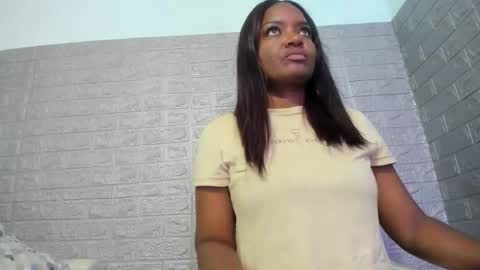 Snapshot of zamara__ chatting on February 2026 12:52:02 AM Zamara online show from February 2026 12:52:02 AM