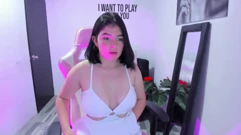 Snapshot of zamira_taylor chatting on February 2025 10:42:02 PM zamira_taylor online show from February 2025 10:42:02 PM