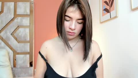 zamira_taylor online show from May 2026 09:09:02 PM