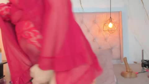 ZAMIRA online show from July 2026 01:54:02 PM