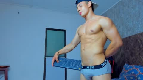 Zander online show from May 2026 03:13:01 AM