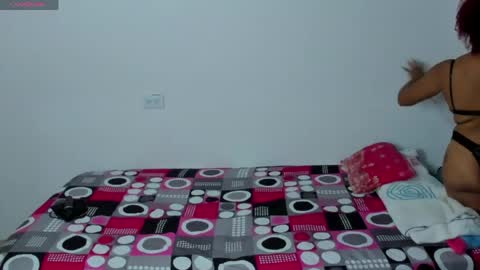 Zandra online show from May 2026 01:12:02 AM