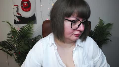 zannadreil online show from May 2026 06:38:01 PM