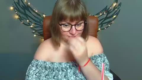 zannadreil online show from July 2026 08:01:01 PM