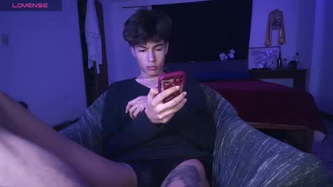 Snapshot of zanty2308 chatting on February 2025 05:33:01 AM Tiiago Mallz online show from February 2025 05:33:01 AM