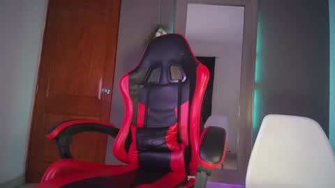 Snapshot of zanty2308 chatting on September 2025 02:24:02 AM Tiiago Mallz online show from September 2025 02:24:02 AM