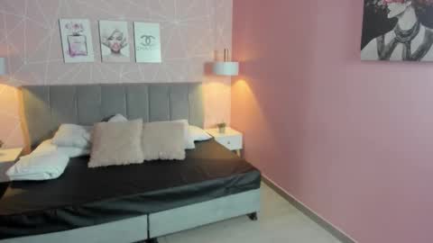 Zara Sweet  online show from December 2025 01:40:02 PM