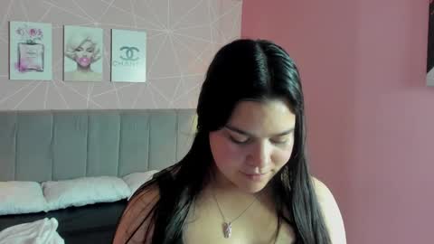 Zara Sweet  online show from May 2026 03:43:01 PM