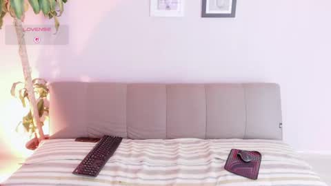 zara_fire online show from July 2026 11:18:01 PM