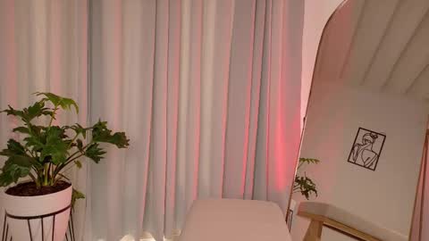 Snapshot of zara_nova chatting on February 2026 07:07:01 PM Zara Nova online show from February 2026 07:07:01 PM