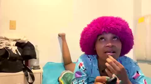 Snapshot of zarabby_skuirt chatting on October 2025 02:56:02 AM Zarabby online show from October 2025 02:56:02 AM