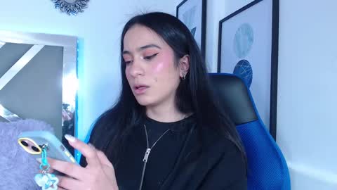 zaradames_ online show from January 2025 03:34:02 AM